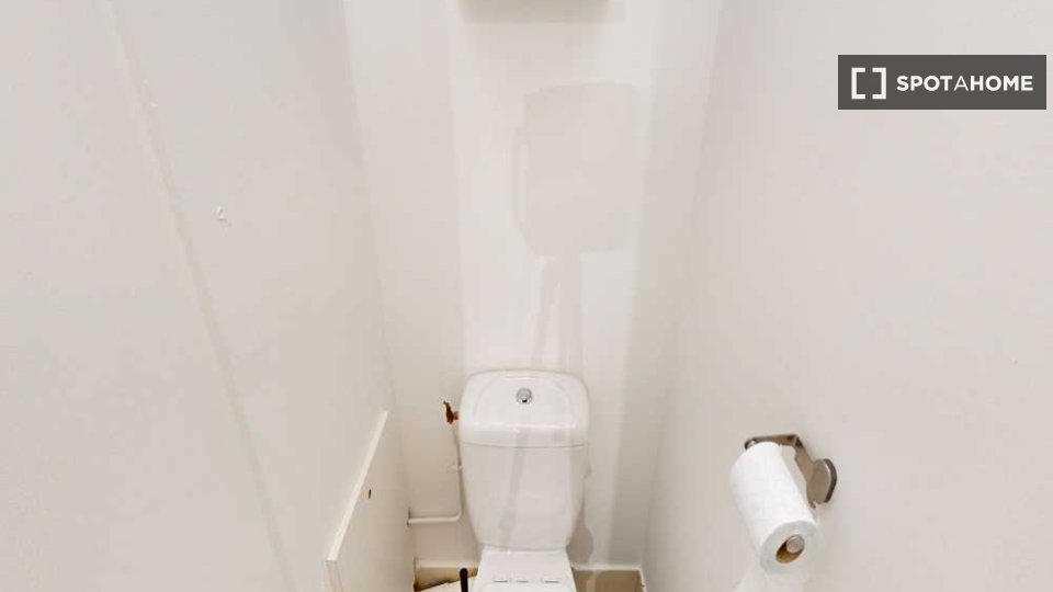 Double room Paris, 5 beds, 100m² — photo 8
