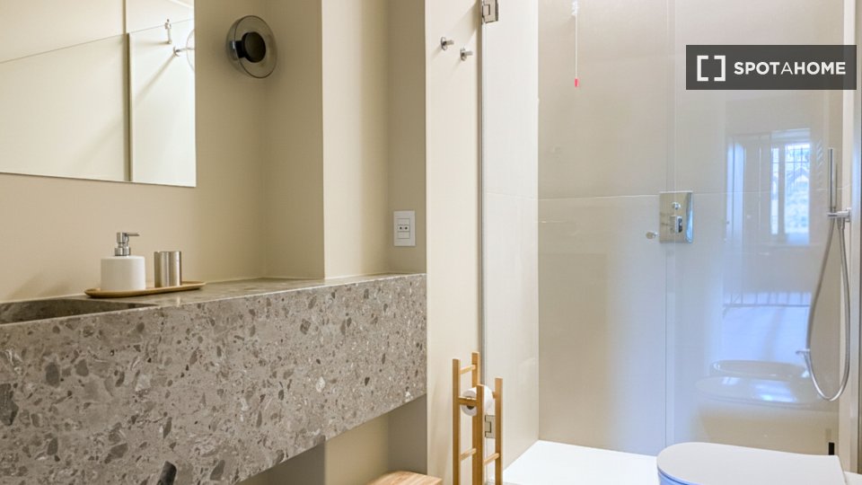 Apartment Milan, 2 beds, 60m² — photo 12