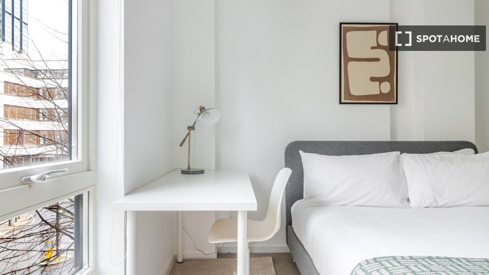 Apartment London, 2 beds — photo 9