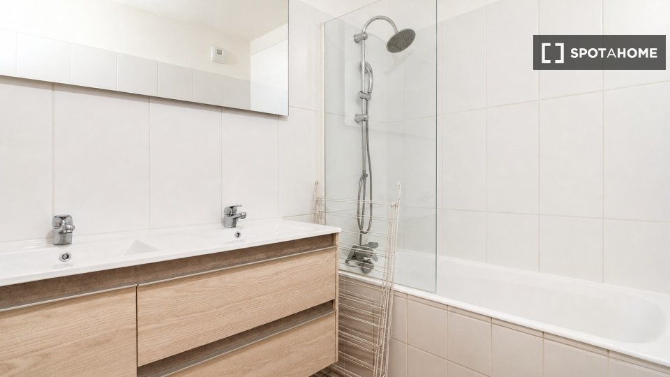 Chambre double Paris, 5 chambres — photo 41