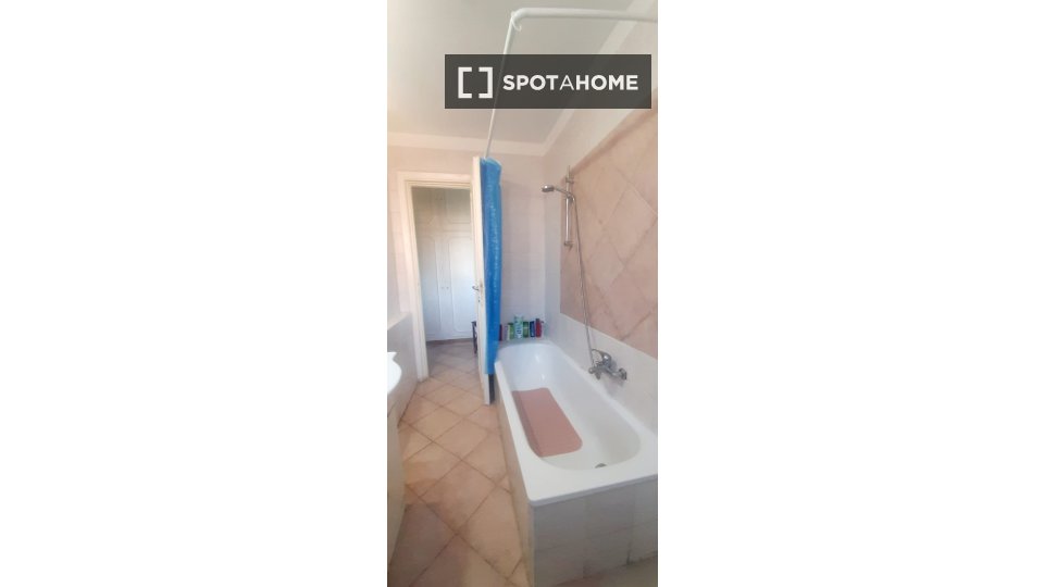 Double room Rome, 6 beds — photo 16