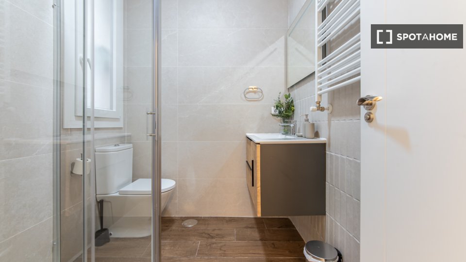 Apartment Madrid, 3 beds, 100m² — photo 15