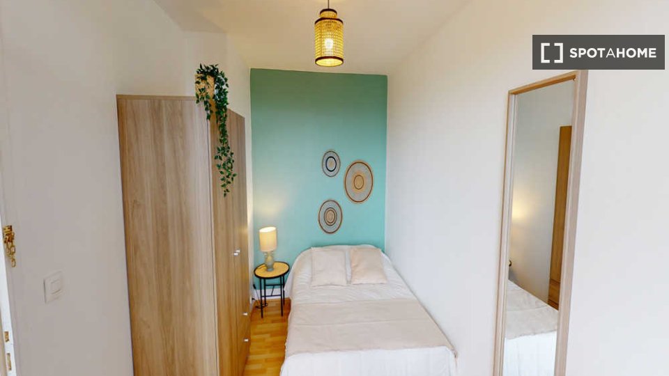 Double room Paris, 4 beds, 80m² — photo 36