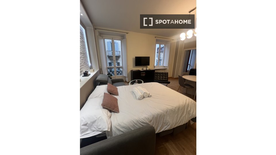 Apartment Turin, 1 bed, 67m² — photo 5