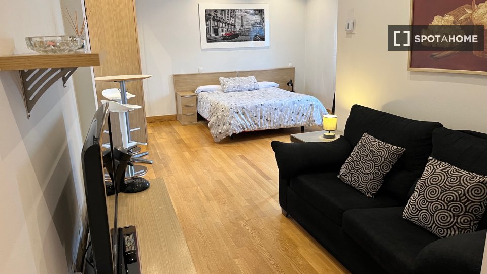 Apartment mono Santander, 40m² — photo 1