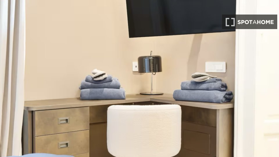 Apartment Milan, 1 bed, 85m² — photo 15