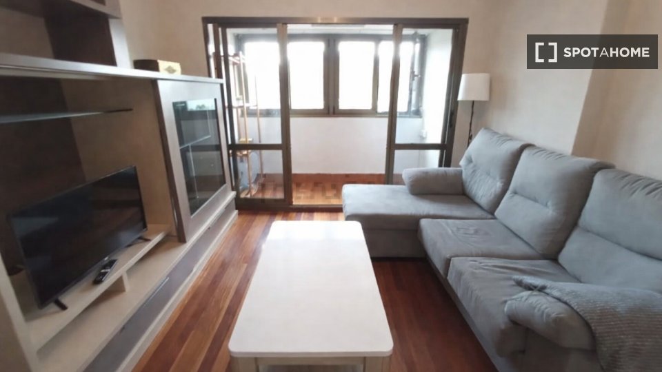 Apartment Bilbao, 2 beds, 80m² — photo 25