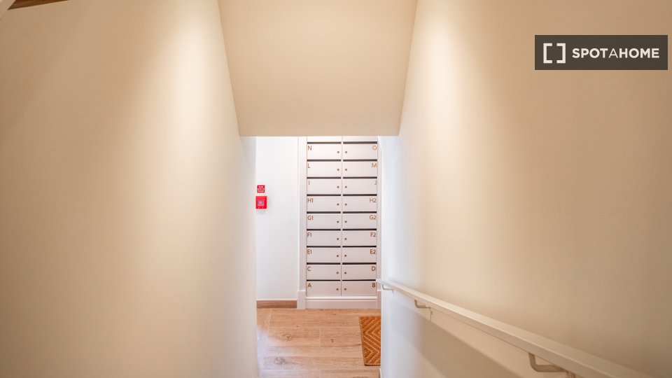 Apartment mono Lisbon — photo 10
