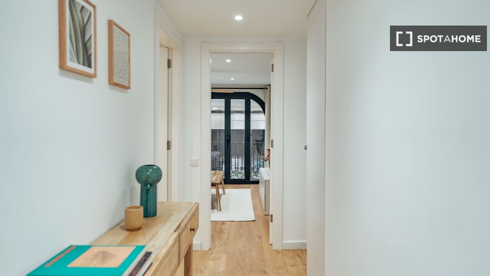 Apartment Barcelona, 1 bed, 65m² — photo 7