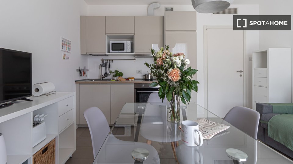Apartment Milan, 1 bed, 57m² — photo 10