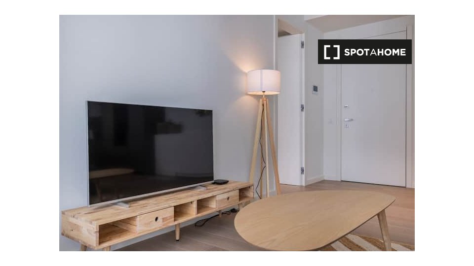 Apartment Lisbon, 1 bed — photo 12