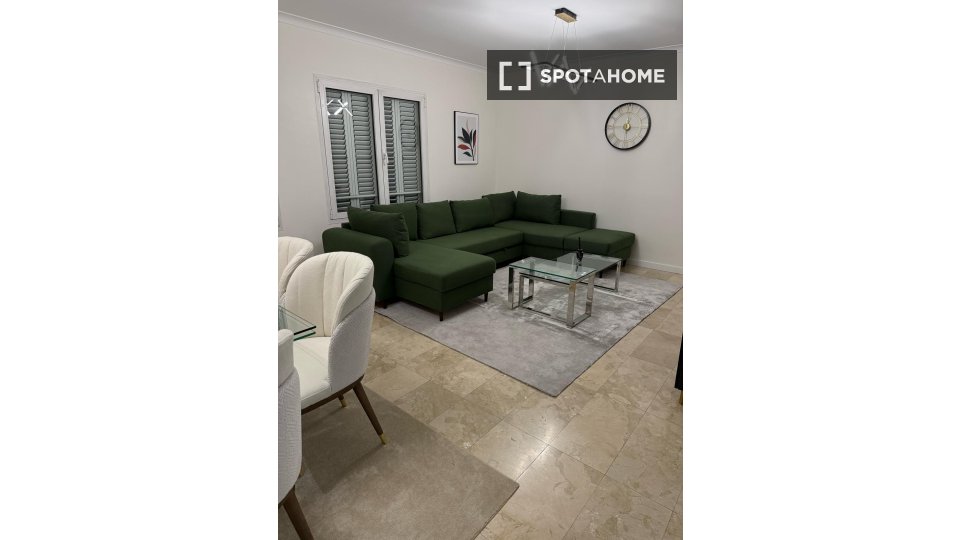 Apartment Lisbon, 3 beds — photo 16