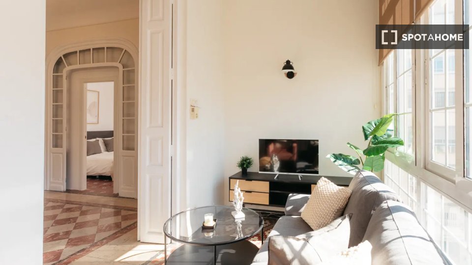 Double room Valencia, 8 beds — photo 11