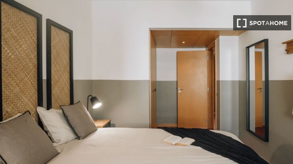 Apartment Lisbon, 3 beds — photo 13