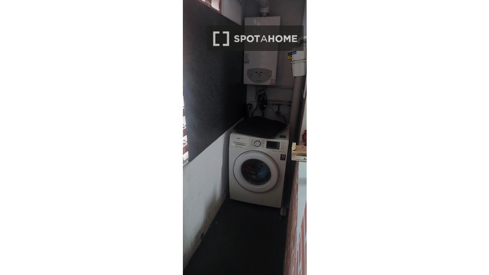 Double room Alcala_De_Henares, 2 beds, 80m² — photo 5