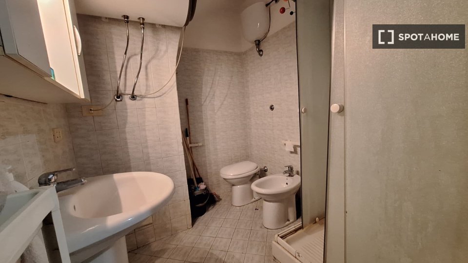 Double room Naples, 5 beds — photo 14