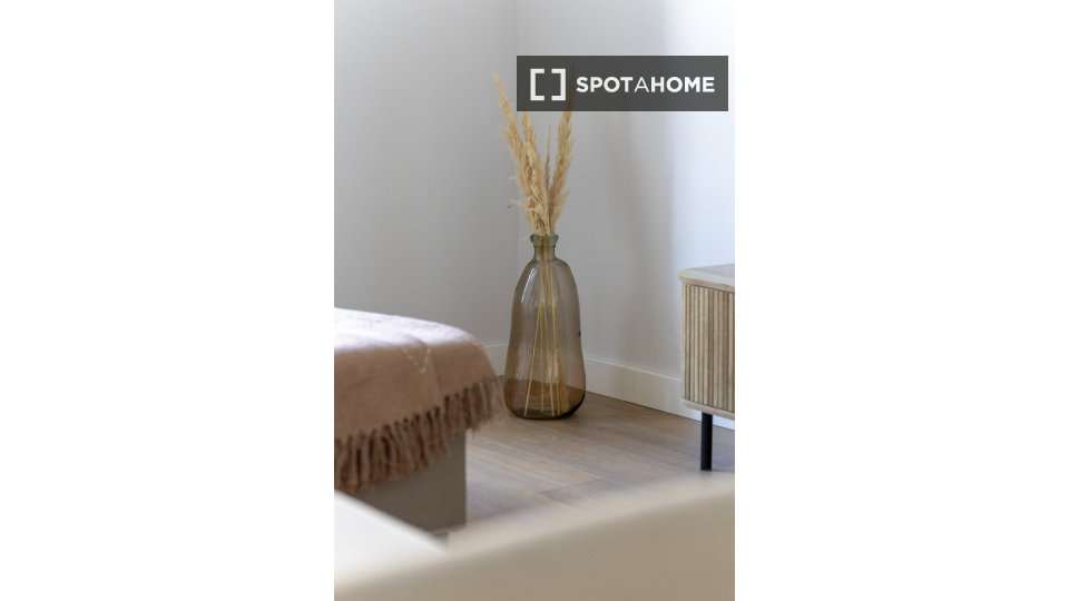 Apartment mono Lisbon — photo 4