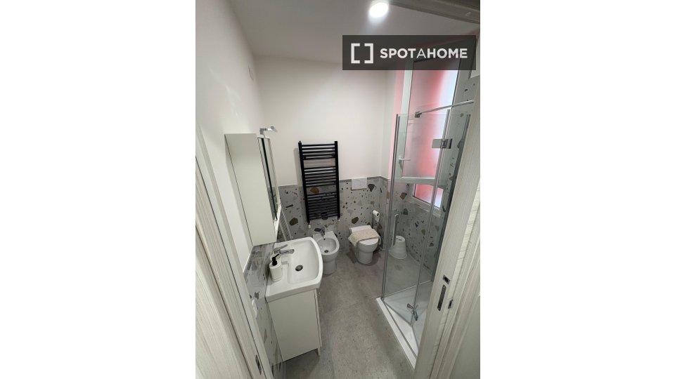 Apartment mono Milan, 16m² — photo 32