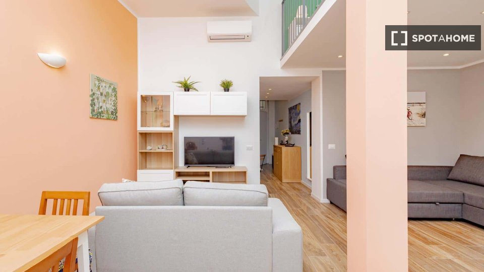 Apartment Milan, 1 bed, 65m² — photo 1