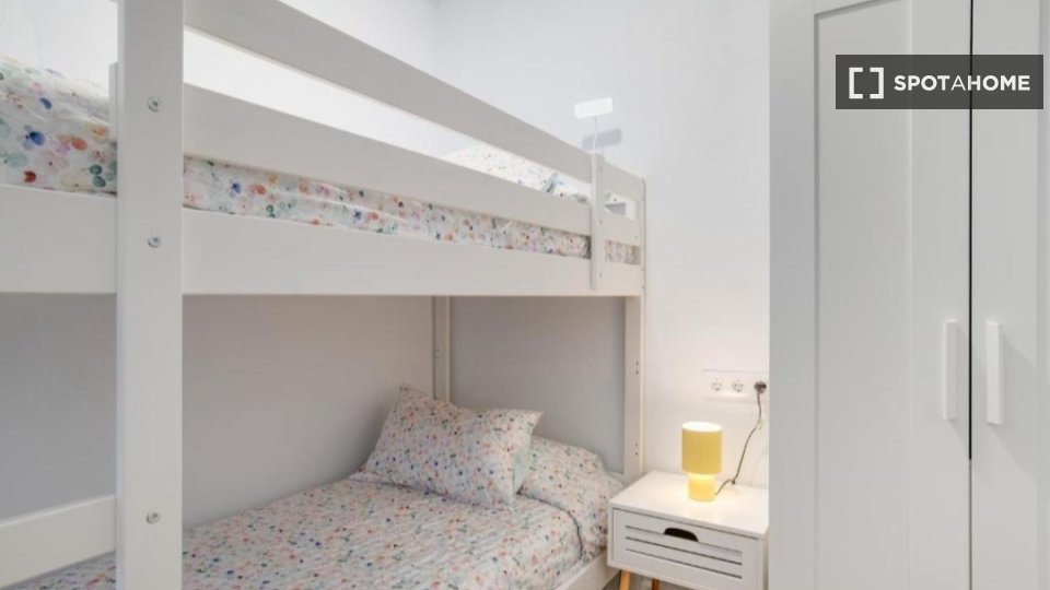 Apartment Cadiz, 2 beds, 60m² — photo 3