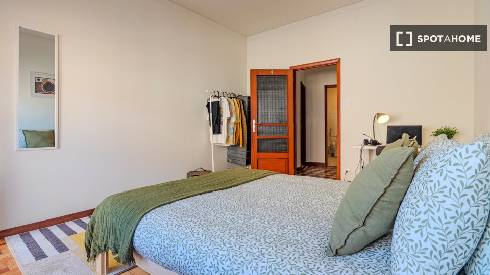Double room Porto, 5 beds — photo 22