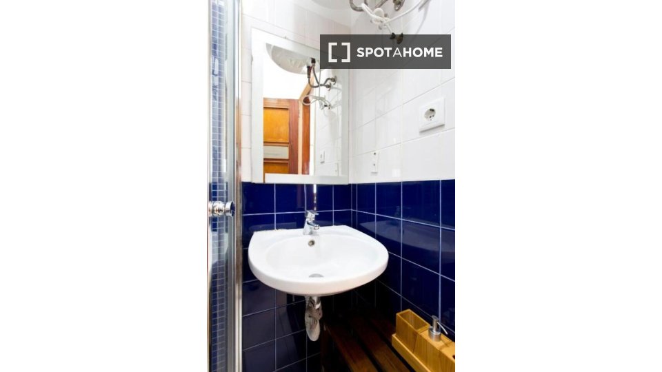 Apartment Porto, 1 bed — photo 2