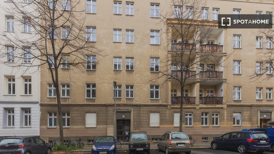 Double room Berlin, 9 beds, 50m² — photo 5