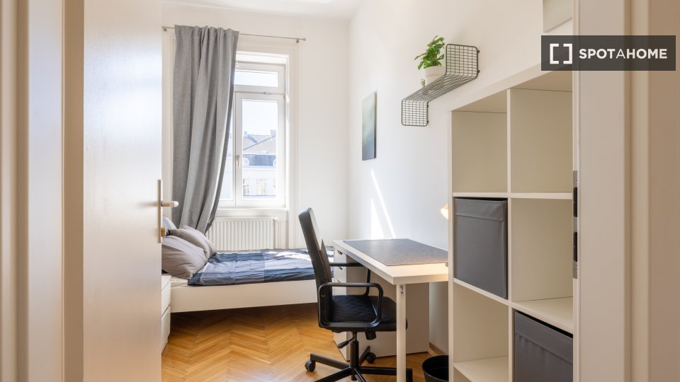 Double room Vienna, 3 beds, 69m² — photo 12