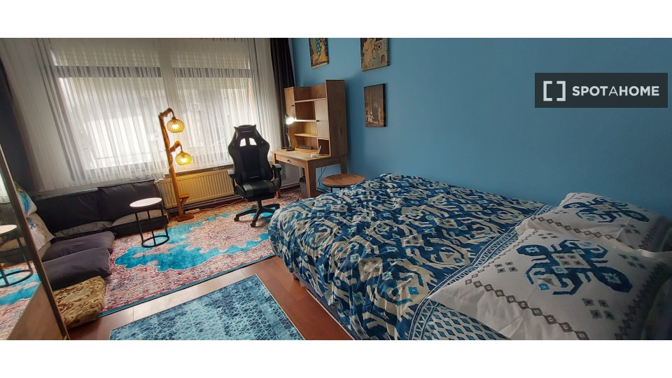 Double room Istanbul, 3 beds, 80m² — photo 8