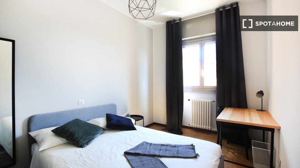 Double room Milan, 6 beds, 150m² — photo 2