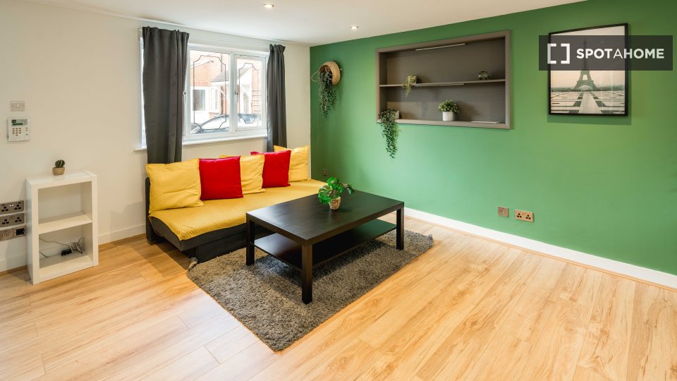 Apartment London, 3 beds — photo 2