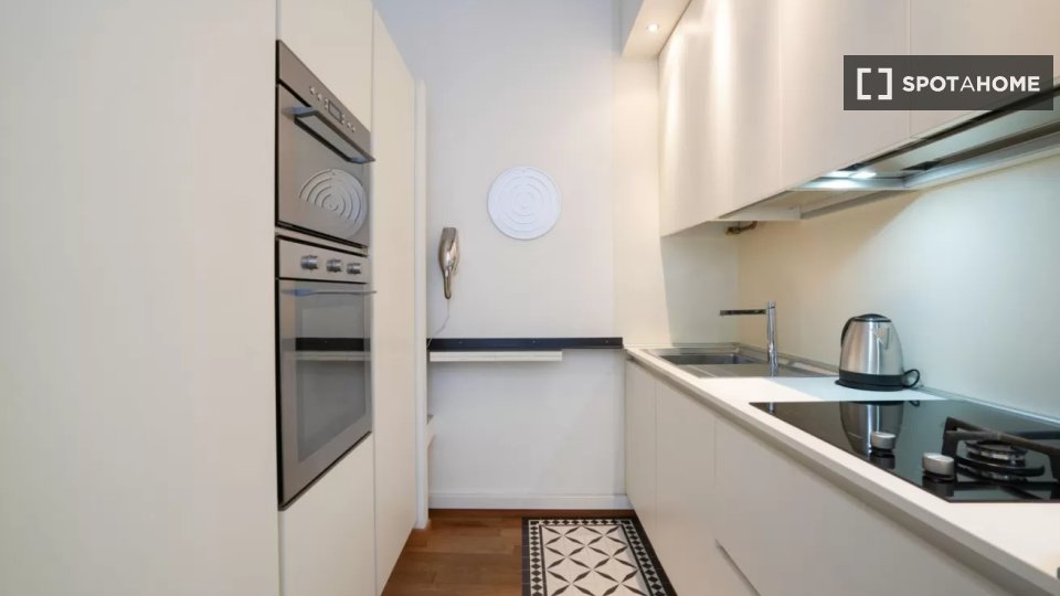 Apartment Milan, 2 beds — photo 13