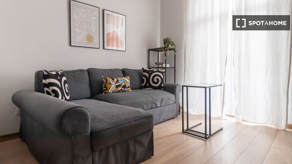 Apartment Milan, 1 bed, 70m² — photo 10