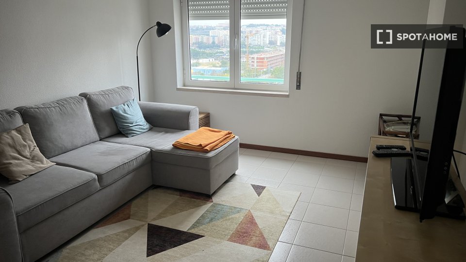 Apartment Lisbon, 2 beds, 69m² — photo 10