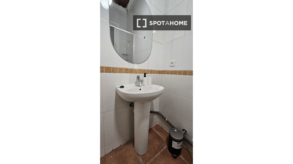 Double room Barcelona, 4 beds, 100m² — photo 51