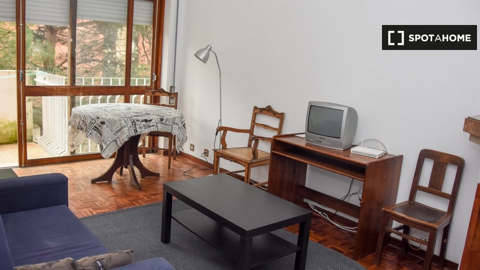 Double room Coimbra, 5 beds — photo 10