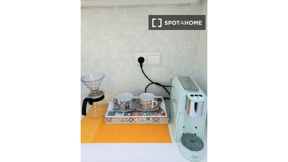 Apartment Lisbon, 1 bed — photo 14
