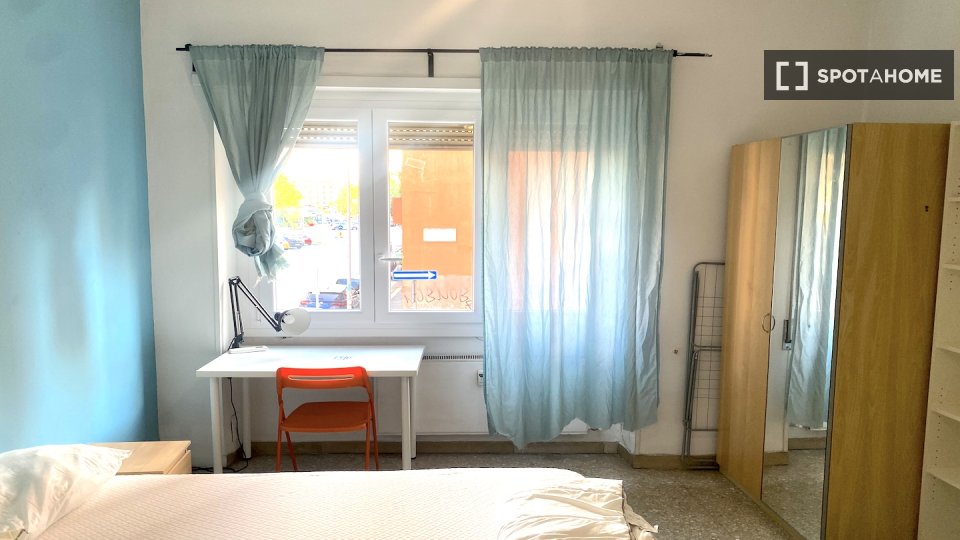 Double room Rome, 6 beds, 150m² — photo 16