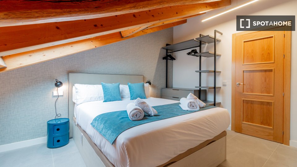 Apartment Madrid, 2 beds — photo 14