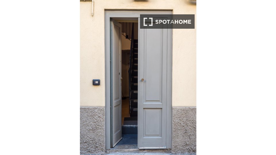 Apartment Milan, 1 bed, 40m² — photo 1