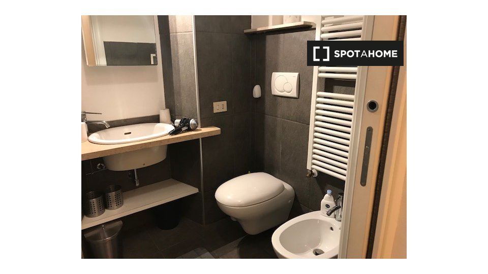 Apartment Milan, 1 bed, 65m² — photo 26