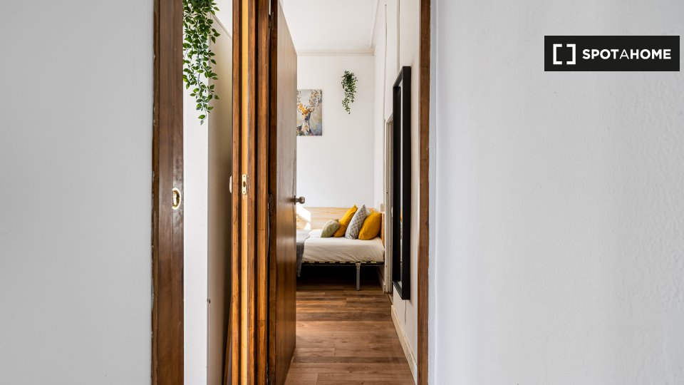 Double room Barcelona, 4 beds — photo 14