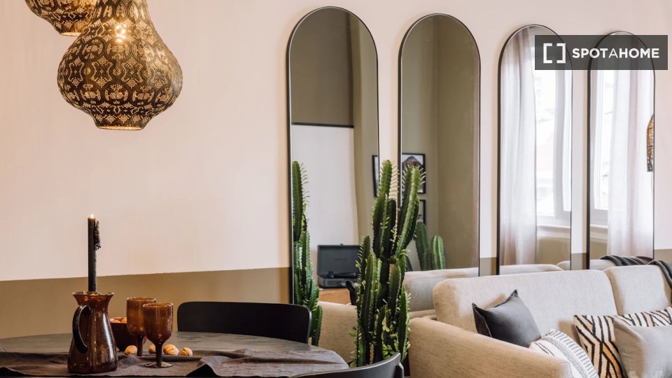 Apartment Lisbon, 2 beds, 66m² — photo 19