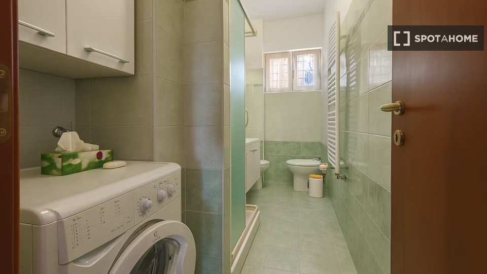 Double room Milan, 3 beds — photo 4