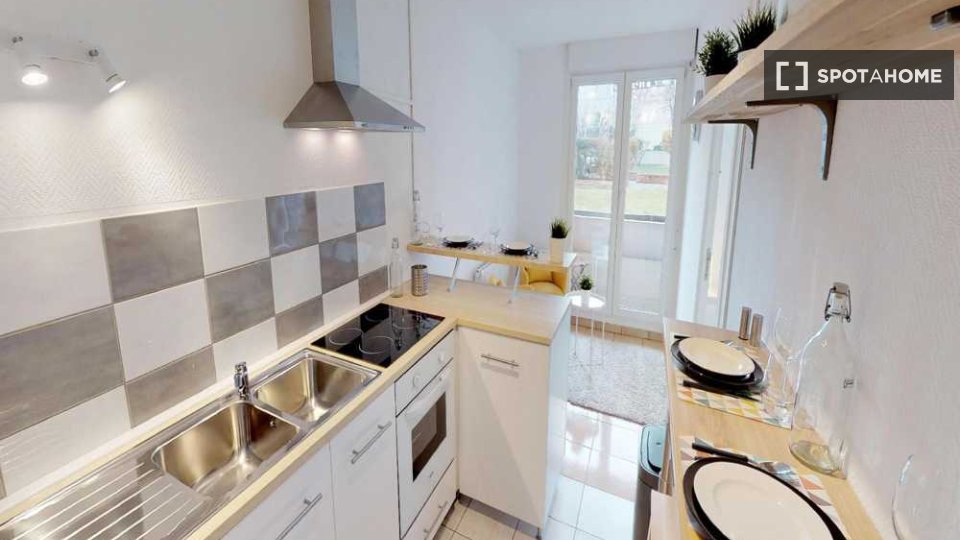 Double room Lille, 4 beds, 70m² — photo 3