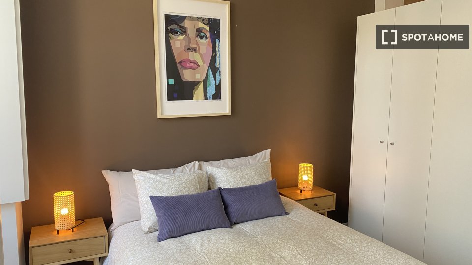 Apartment Lisbon, 2 beds, 70m² — photo 11