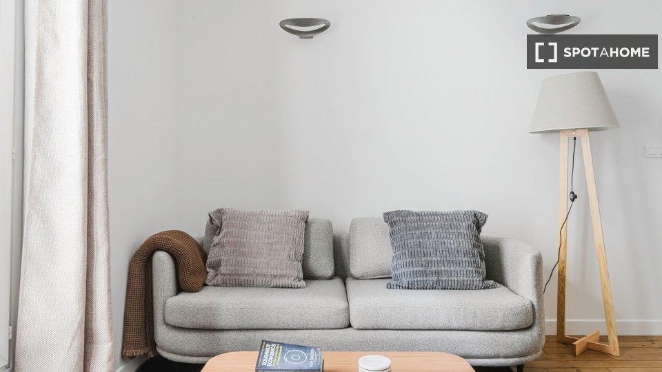 Apartment Paris, 1 bed, 35m² — photo 2