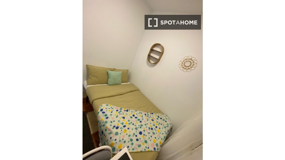 Double room Madrid, 4 beds — photo 19