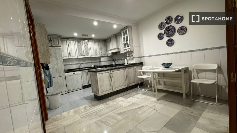Apartment mono Granada, 100m² — photo 4