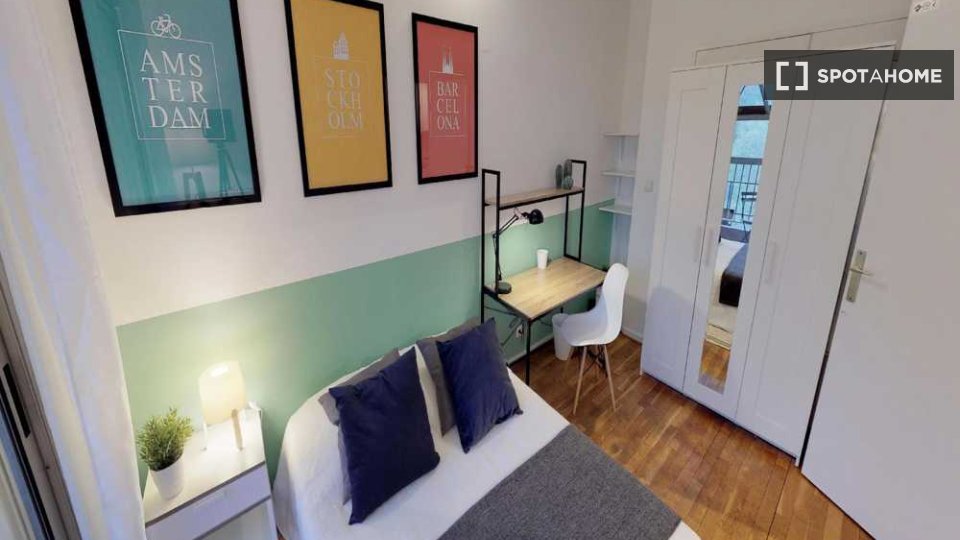 Double room Lyon, 6 beds, 90m² — photo 23